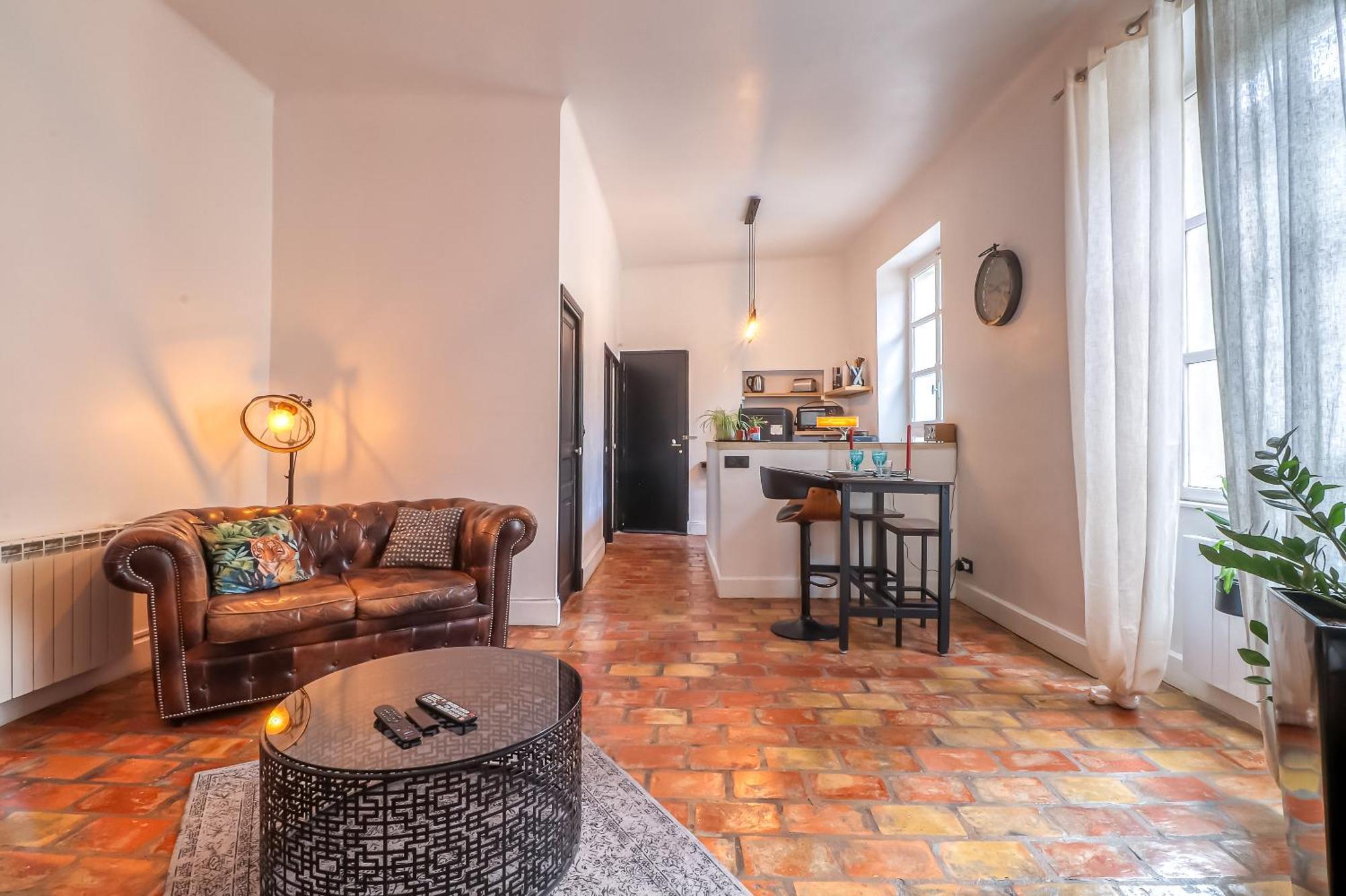 Le Vintage, Appart,Hotel Particulier, Centre Nimes Maisoncarreeconciergerie ภายนอก รูปภาพ
